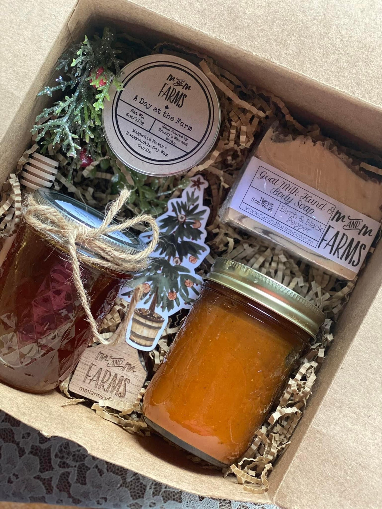 Farm Christmas Gift Box